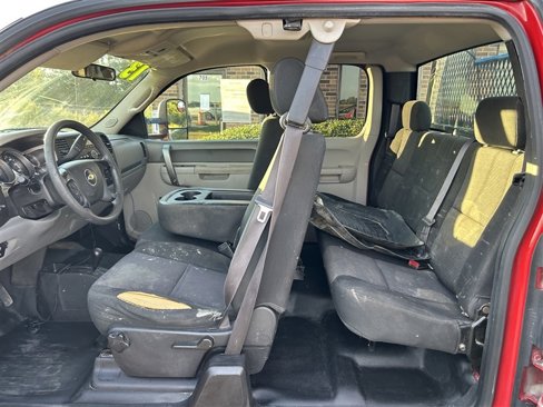 Used 2013 Chevrolet Silverado 2500 W/T w/ Snow Plow Prep Package image 6