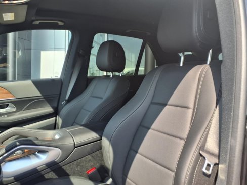 New 2025 Mercedes-Benz GLE 450 4MATIC image 13