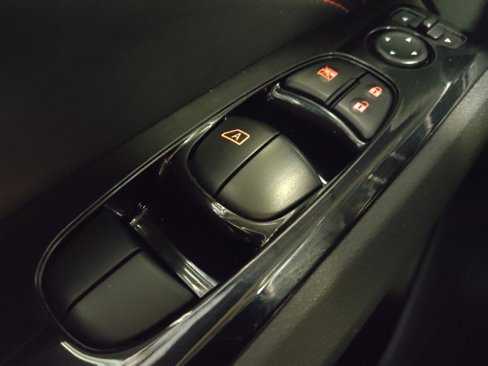 Used 2023 Nissan Altima 2.5 SR image 27