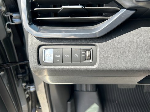 New 2026 GMC Acadia AT4 w/ Luxury Package image 29