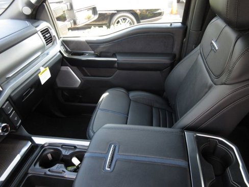 New 2025 Ford F250 Platinum w/ Tremor Off-Road Package image 23