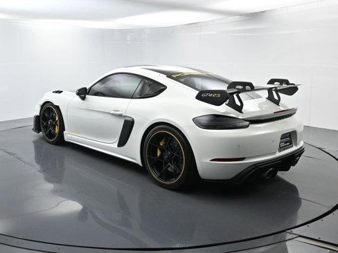 Certified 2024 Porsche 718 Cayman GT4 RS image 3