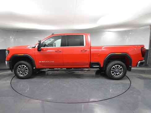 Used 2024 GMC Sierra 2500 SLE image 8