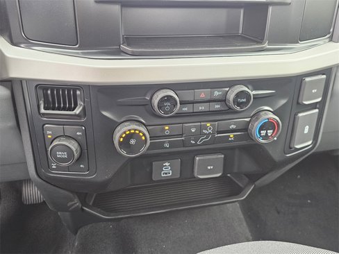 New 2026 Ford F250 4x4 SuperCab Super Duty image 34