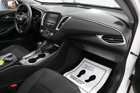 Used 2016 Chevrolet Malibu LT image 39