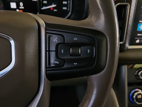 Used 2021 GMC Yukon Denali image 12