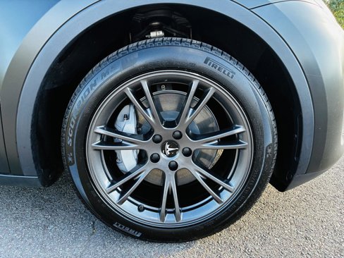 Used 2025 Tesla Model Y Long Range image 41