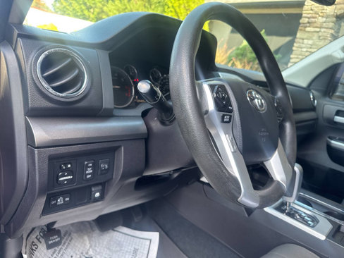 Used 2015 Toyota Tundra SR5 image 18