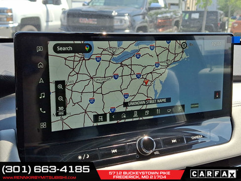 New 2025 Mitsubishi Outlander SE image 17
