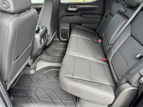 New 2026 Chevrolet Silverado 1500 RST w/ Redline Edition image 14