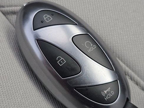 Certified 2025 Hyundai Tucson SE image 29