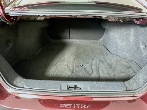 Used 2025 Nissan Sentra SV image 26
