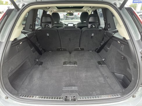 Certified 2025 Volvo XC90 B5 Plus image 36