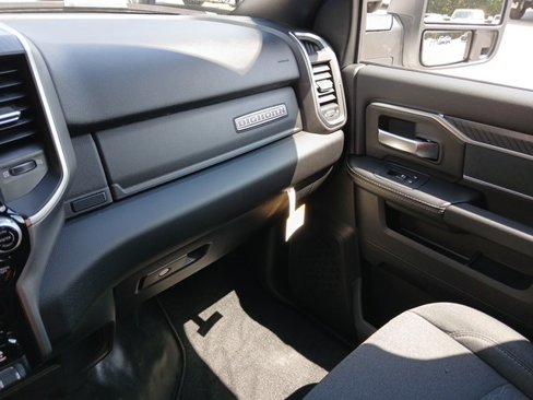 New 2026 RAM 3500 Big Horn image 32
