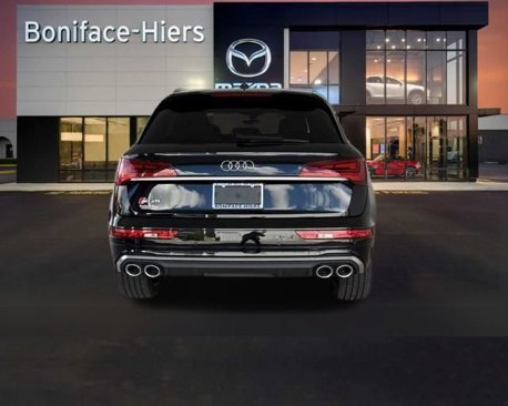 Used 2021 Audi SQ5 Premium w/ Convenience Package image 35