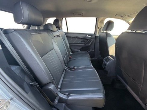 Used 2024 Volkswagen Tiguan Wolfsburg Edition image 27