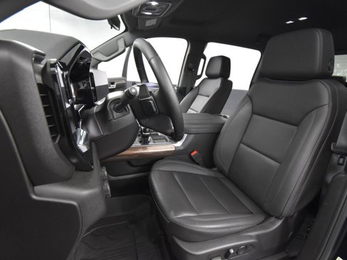 Used 2025 Chevrolet Silverado 1500 RST w/ Redline Edition image 28
