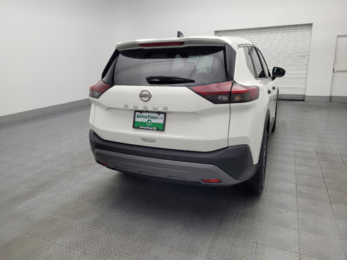 Used 2023 Nissan Rogue S image 7