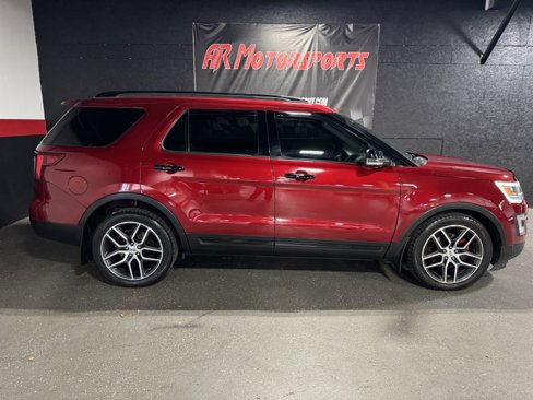 Used 2016 Ford Explorer Sport w/ Equipment Group 401A image 6