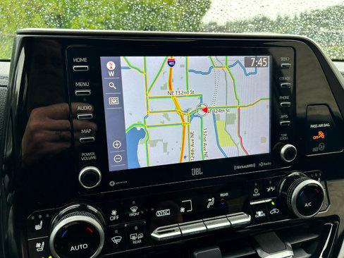 Used 2020 Toyota Highlander Limited image 21