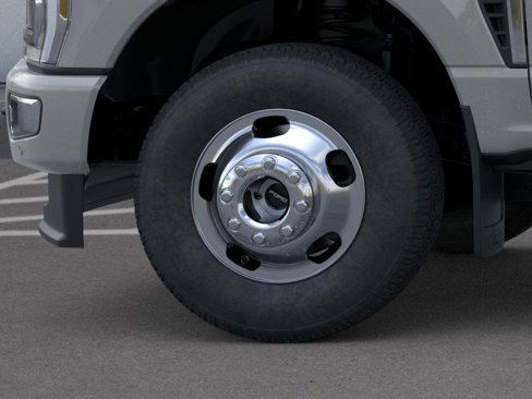 New 2026 Ford F350 Platinum w/ Platinum Plus Package image 19