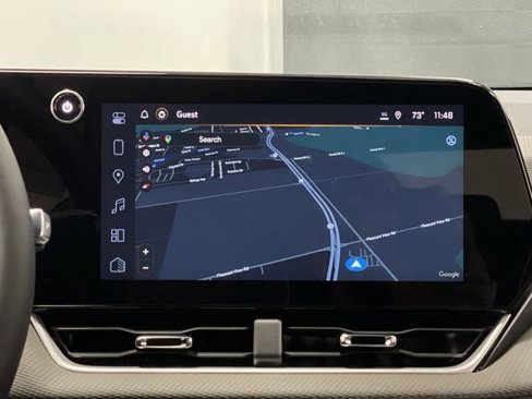 New 2026 Chevrolet Equinox LT w/ Convenience Package II image 9