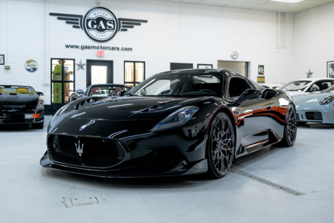 Used 2023 Maserati MC20 Spyder image 12