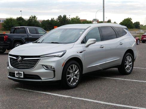 Used 2022 Buick Enclave Premium image 5