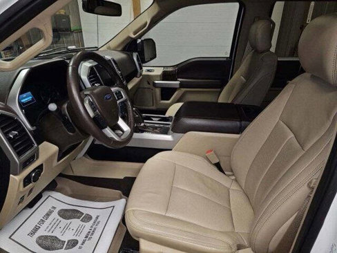 Used 2019 Ford F150 Lariat w/ Equipment Group 502A Luxury image 8
