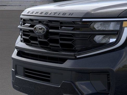 New 2025 Ford Expedition Max Platinum image 17
