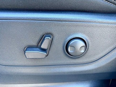 New 2026 RAM 1500 4x4 Crew Cab image 20