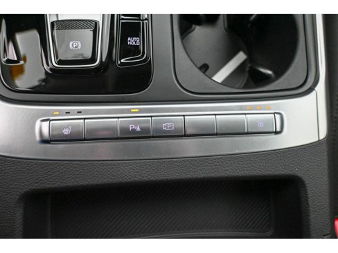 New 2026 Kia Carnival EX image 24