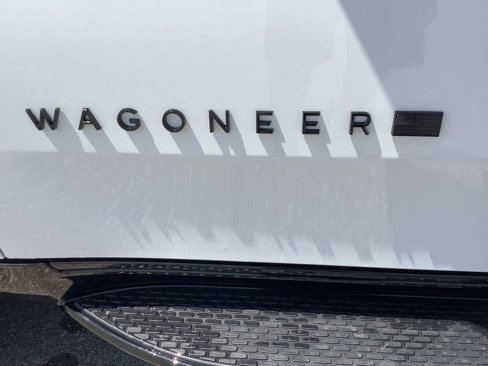 New 2025 Jeep Wagoneer Series II image 9
