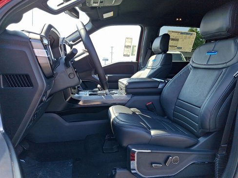 New 2025 Ford F150 Platinum image 9