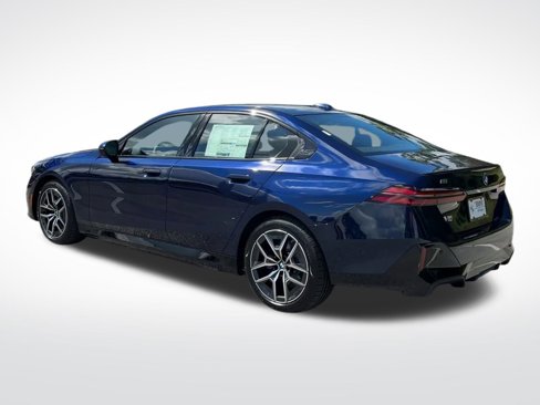 New 2026 BMW i5 eDrive40 w/ M Sport Package image 6
