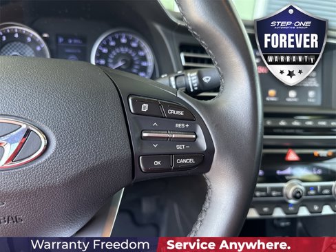Used 2020 Hyundai Elantra Limited w/ Cargo Package (C1) image 23
