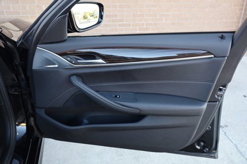 Used 2022 BMW 540i w/ M Sport Package image 28