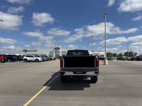 Used 2024 GMC Sierra 2500 SLT w/ SLT Premium Package image 22