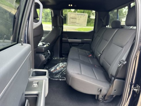 New 2025 Ford F150 XLT w/ Equipment Group 302A MID image 7
