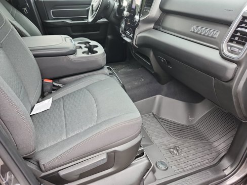 New 2025 RAM 2500 Big Horn image 39