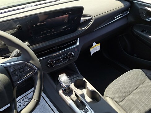 New 2025 Buick Envista Preferred w/ Convenience I Package image 24
