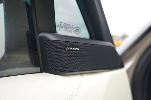 Used 2023 Land Rover Range Rover SE image 12