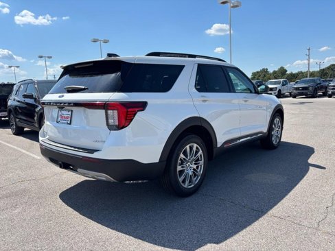 New 2025 Ford Explorer Active w/ Active Comfort Package image 3