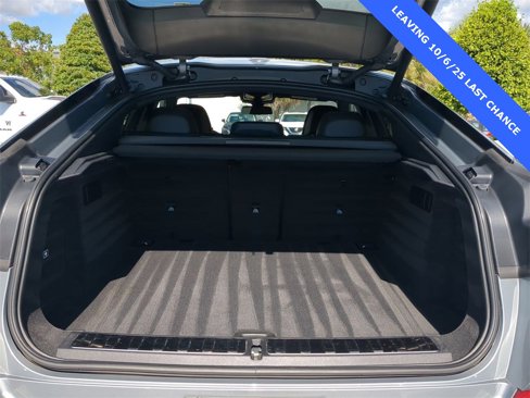 Used 2024 BMW X6 xDrive40i w/ Premium Package image 14