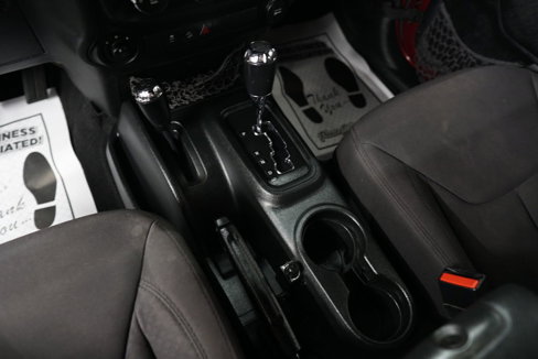 Used 2013 Jeep Wrangler Unlimited Sport image 25
