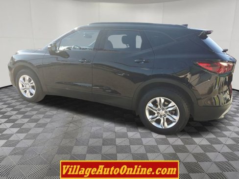 Used 2019 Chevrolet Blazer LT image 2
