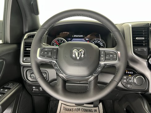 New 2026 RAM 1500 4x4 Crew Cab image 13