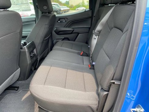 New 2026 GMC Canyon Elevation w/ Convenience Package image 7