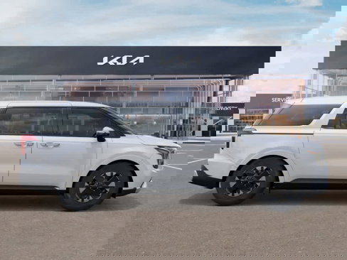 New 2026 Kia Carnival LXS image 7