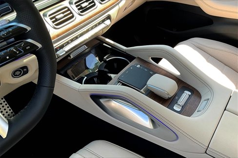 New 2026 Mercedes-Benz GLS 450 4MATIC image 8